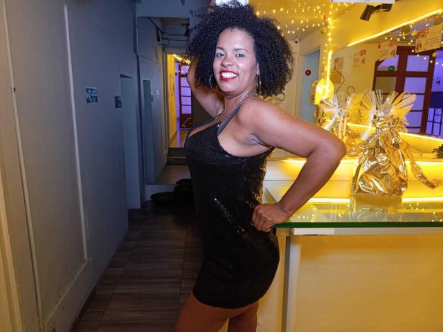 EmmyMegan - ライブポルノ&amp;セックスカム - 23321965