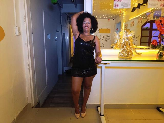 EmmyMegan - Camera khiêu dâm &amp; quyến rũ trực tiếp - 23322113