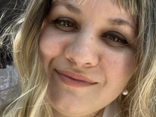 AlisaMi - сексуальная веб-камера в реальном времени - 23325517