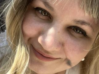 AlisaMi - сексуальная веб-камера в реальном времени - 23325521