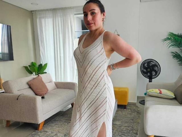 AliceDussan - Live porn &amp; sex cam - 23328125