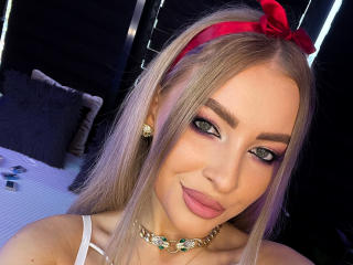 Adelleinne - Live porn &amp; sex cam - 23335113