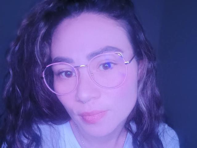 LuisaMourfor - сексуальная веб-камера в реальном времени - 23336333