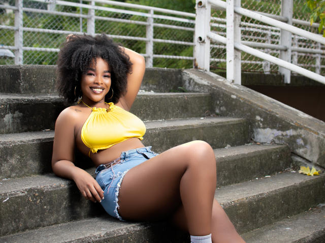 MadinsonLopez - Live porn &amp; sex cam - 23339321