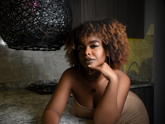 MadinsonLopez - Live porn &amp; sex cam - 23339345