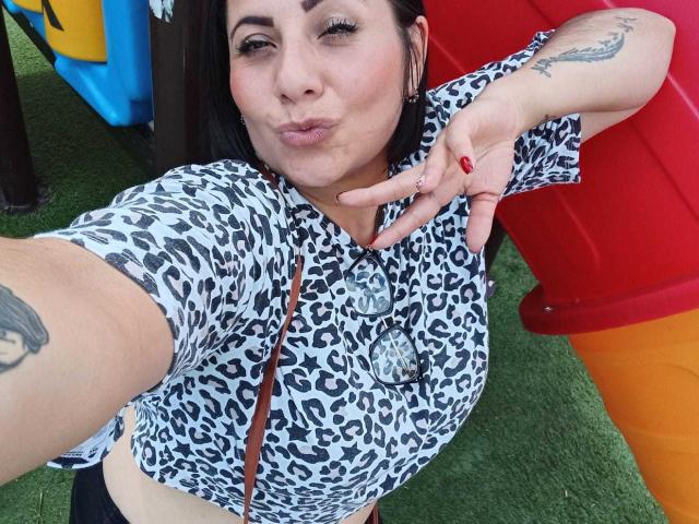 AngeleRoux - Sexe cam en vivo - 23340033