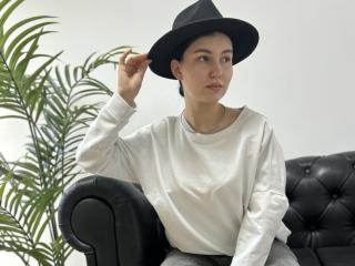 AlicaBarnes - Sexe cam en vivo - 23340709
