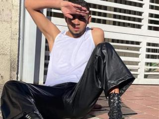 Maxkens - Live porn &amp; sex cam - 23342357