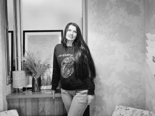 MilaLoona - Live porn &amp; sex cam - 23343617