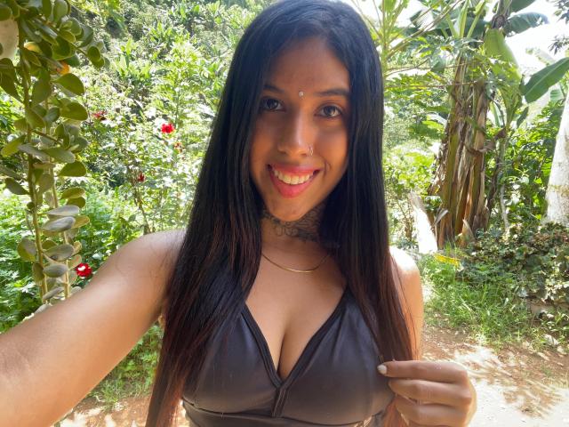 Chanelly - Live sex cam - 23343973