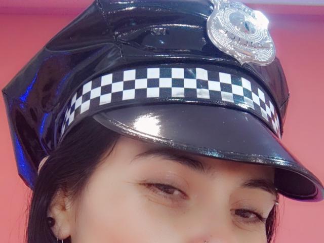 CharlotteCrofort - Live porn &amp; sex cam - 23344033