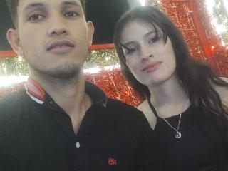EmilyAndMaximo - Sexe cam en vivo - 23348325