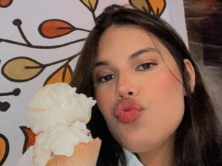 AmyXHottie - Live porn &amp; sex cam - 23348485