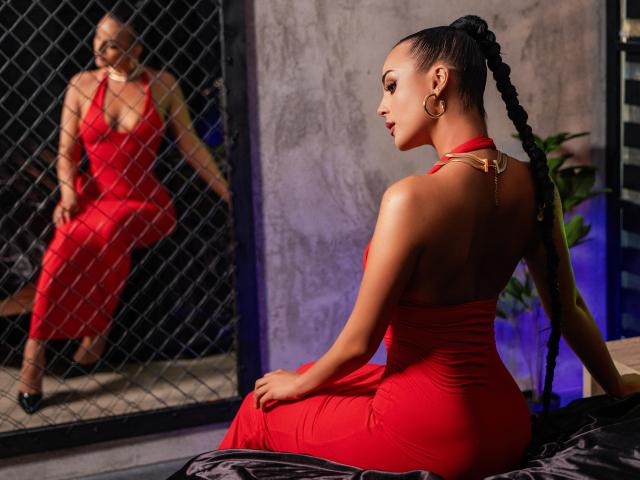 TiannaBangs - Live porn &amp; sex cam - 23349525