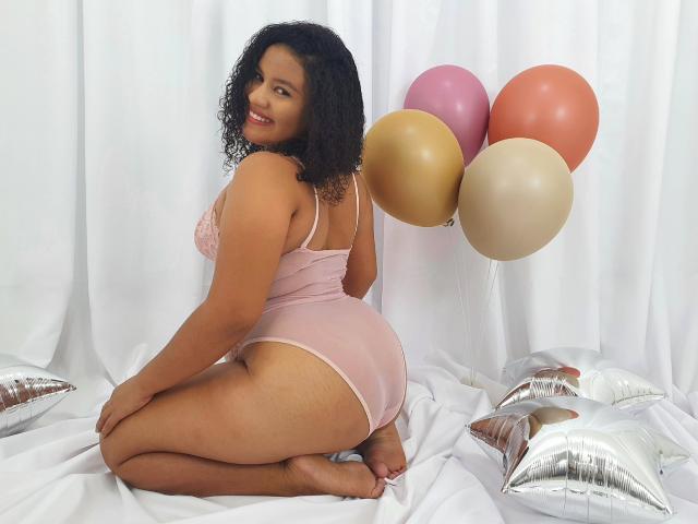 NatashaJordan - Sexe cam en vivo - 23351893