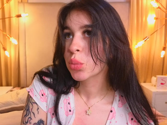 EvelynRosess - Live sex cam - 23351909