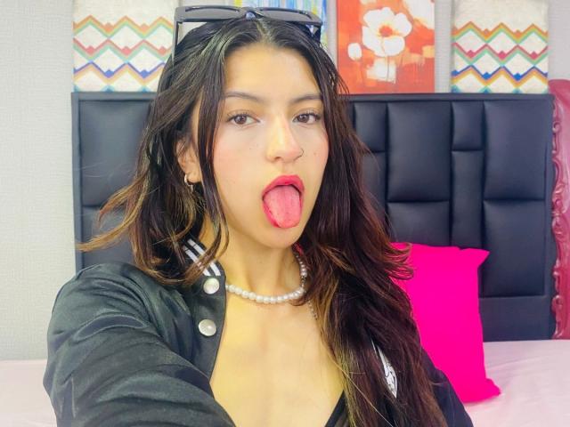 AliceHarrys - сексуальная веб-камера в реальном времени - 23353181