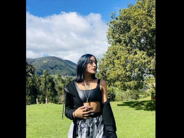 SalomeMille - Live sex cam - 23356385