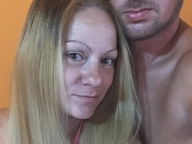 VickyMike - Live porn &amp; sex cam - 23358133