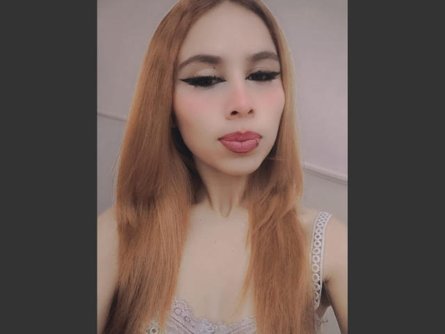 PenelopeBlosson - Sexe cam en vivo - 23360001