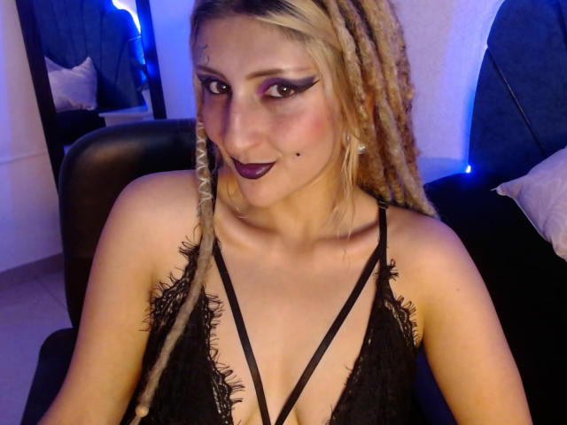 IsisDark - Live porn &amp; sex cam - 23362481