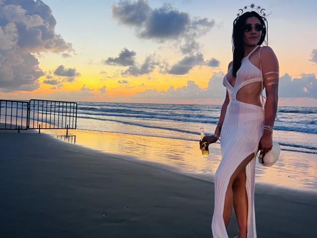 NicoColeman - Live Sex Cam - 23367869