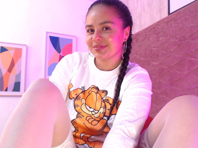 ArielleWilde - Live sex cam - 23368753