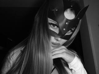 EmilyLux - Live porn &amp; sex cam - 23370937