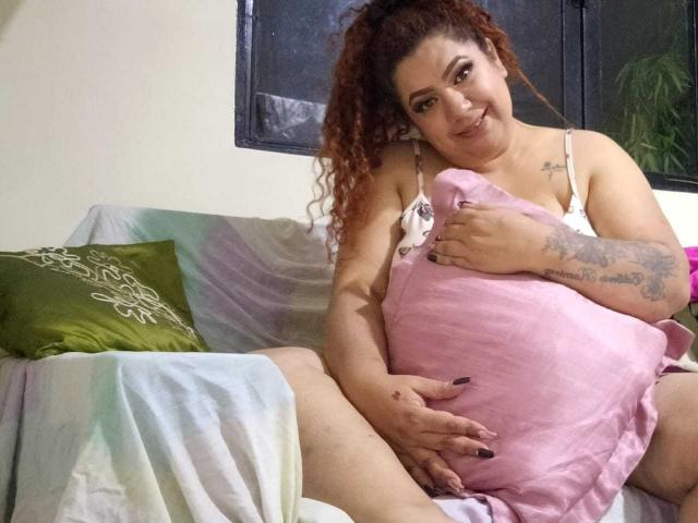 BrunaFox - Live porn &amp; sex cam - 23373697