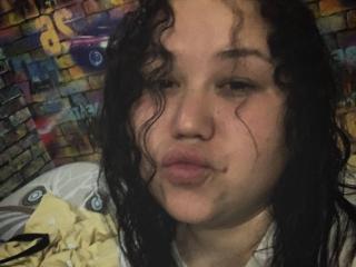 KittyKJewel - Live sex cam - 23374653