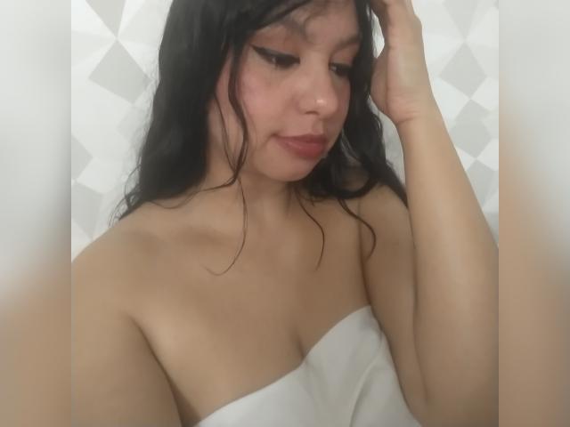 PerlaLovers - Live porn &amp; sex cam - 23377141