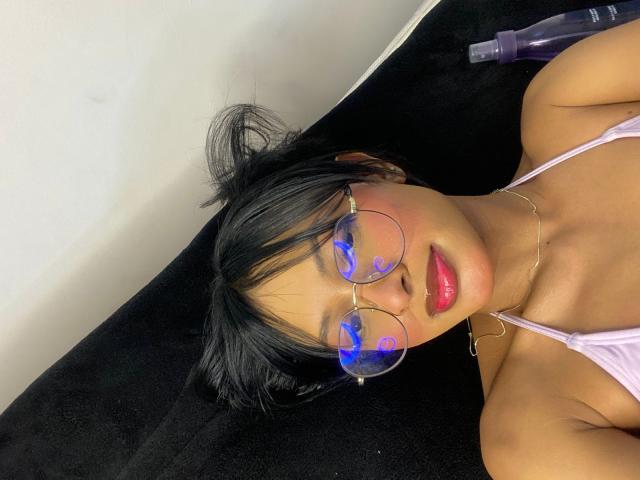 BeautyJanny - Porno na żywo i seks kamera - 23378185