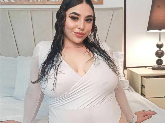 AntonellaLeroy - Live porn &amp; sex cam - 23379129