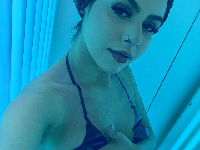 Luasix - Live sex cam - 23379269