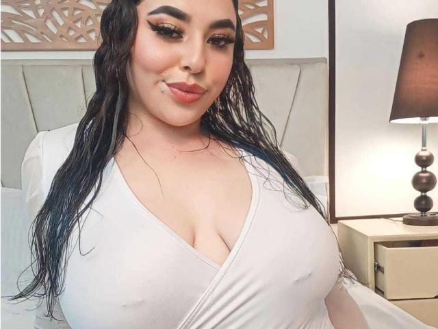 AntonellaLeroy - Live porn &amp; sex cam - 23380417