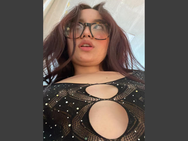 IzadoraKors - Live porn &amp; sex cam - 23381333