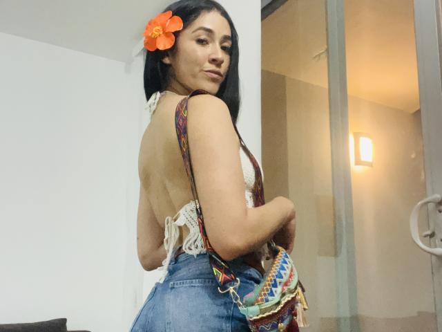 NicoColeman - Élő pornó és szexkamera - 23383421