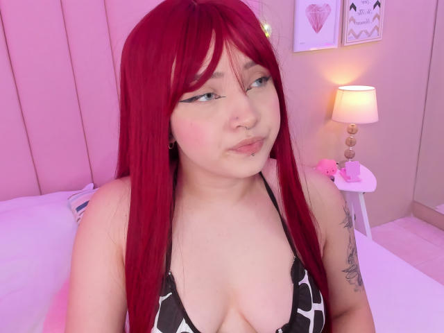 TracieLowe - Live Sex Cam - 23386513