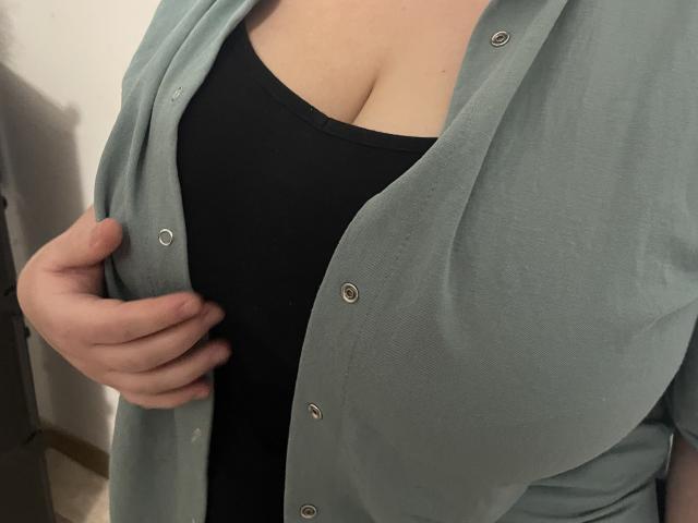 Millian - Live porn &amp; sex cam - 23389481