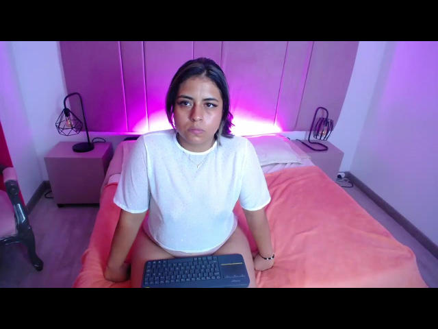 SeleenaHoot - Live porn &amp; sex cam - 23390769