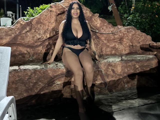 SerenaWillow - Sexe cam en vivo - 23390869