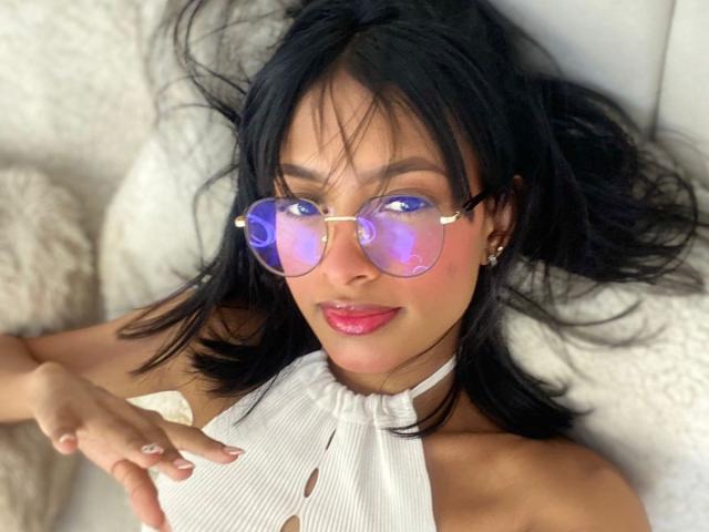 BeautyJanny - Live porn &amp; sex cam - 23391777