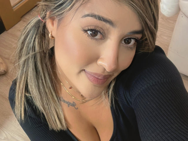 MaeCollins - Sexe cam en vivo - 23391925