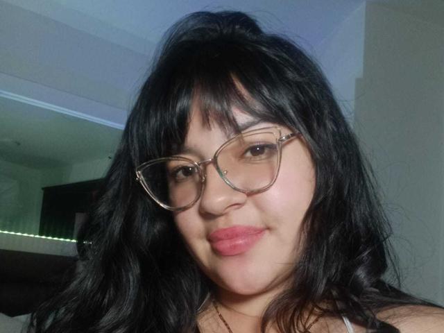 BellaGil - Live porn &amp; sex cam - 23395117