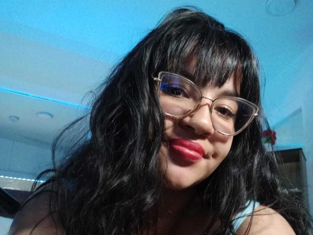 BellaGil - Live porn &amp; sex cam - 23395125