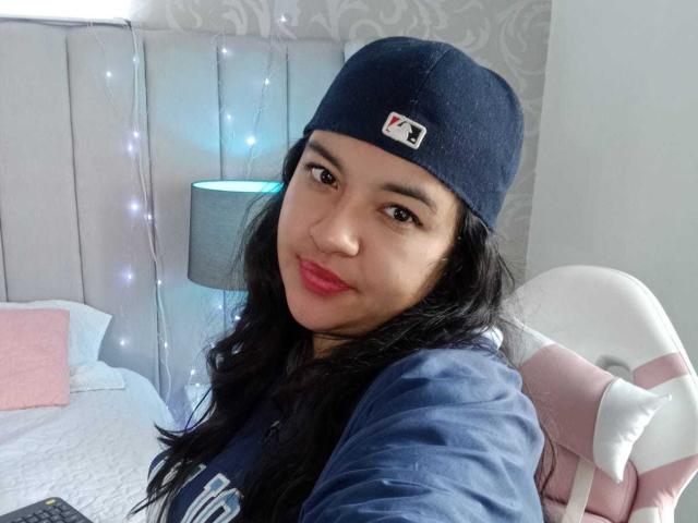 BellaGil - Live sexe cam - 23395133