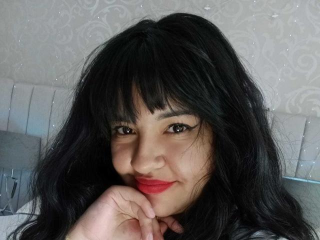 BellaGil - Live sex cam - 23395145