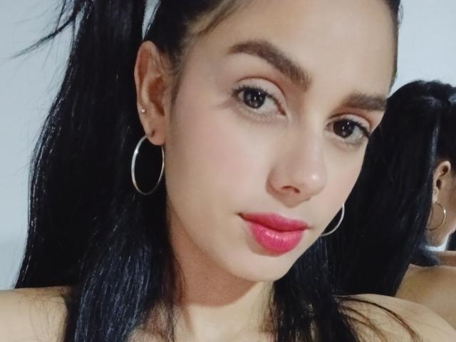 AnaisHilton - Live sex cam - 23395657