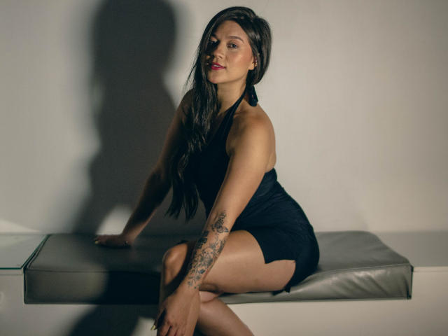LindaJimenex - Sexe cam en vivo - 23402925