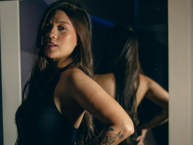 LindaJimenex - сексуальная веб-камера в реальном времени - 23402933